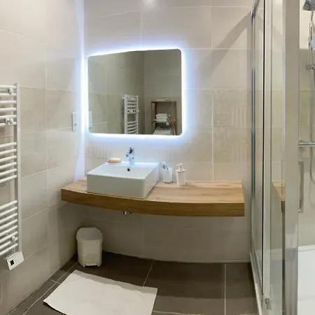 Les Portes Du Soleil לינה וארוחת בוקר