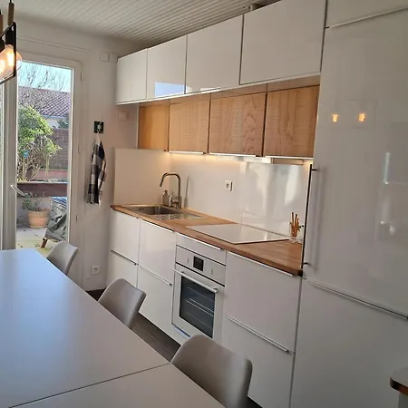 Les Portes Du Soleil Bed & Breakfast