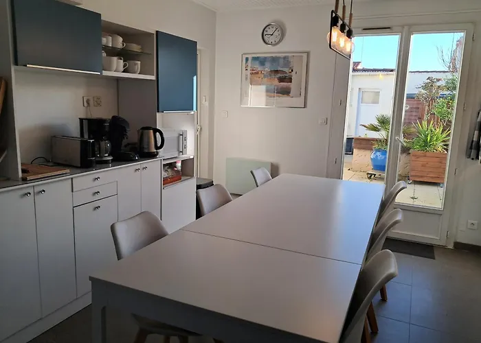 Les Portes Du Soleil Panzió Les Sables-dʼOlonne